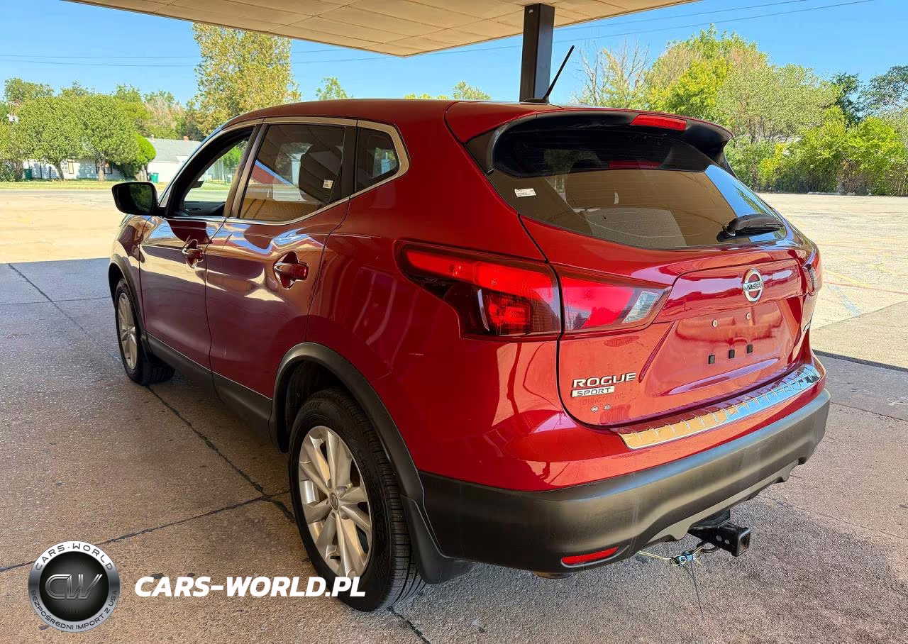 2018 Nissan Rogue Sport S VIN:JN1BJ1CR6JW287528 - 3
