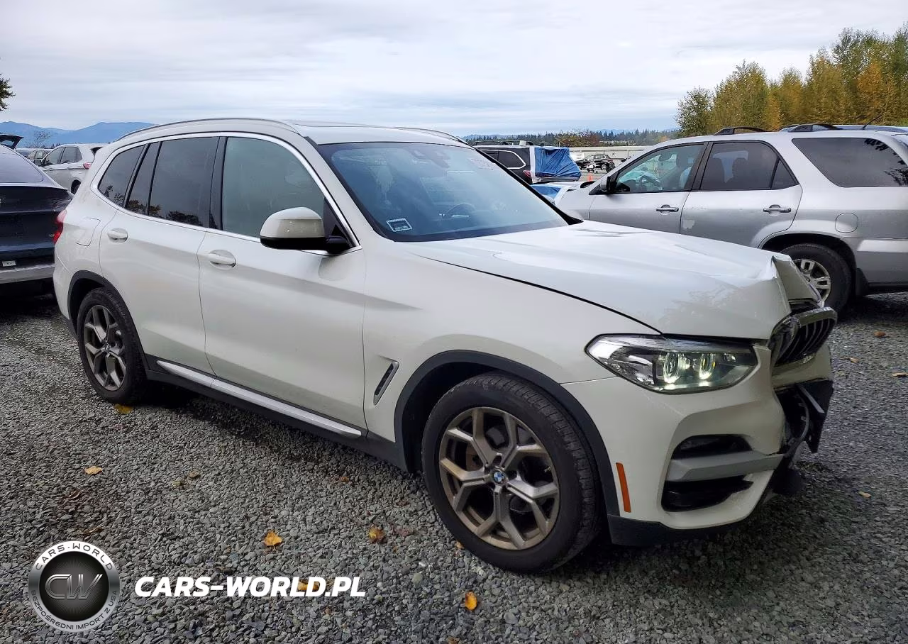 2021 BMW X3 xDrive30E VIN:5UXTS1C05M9F50595 - 4