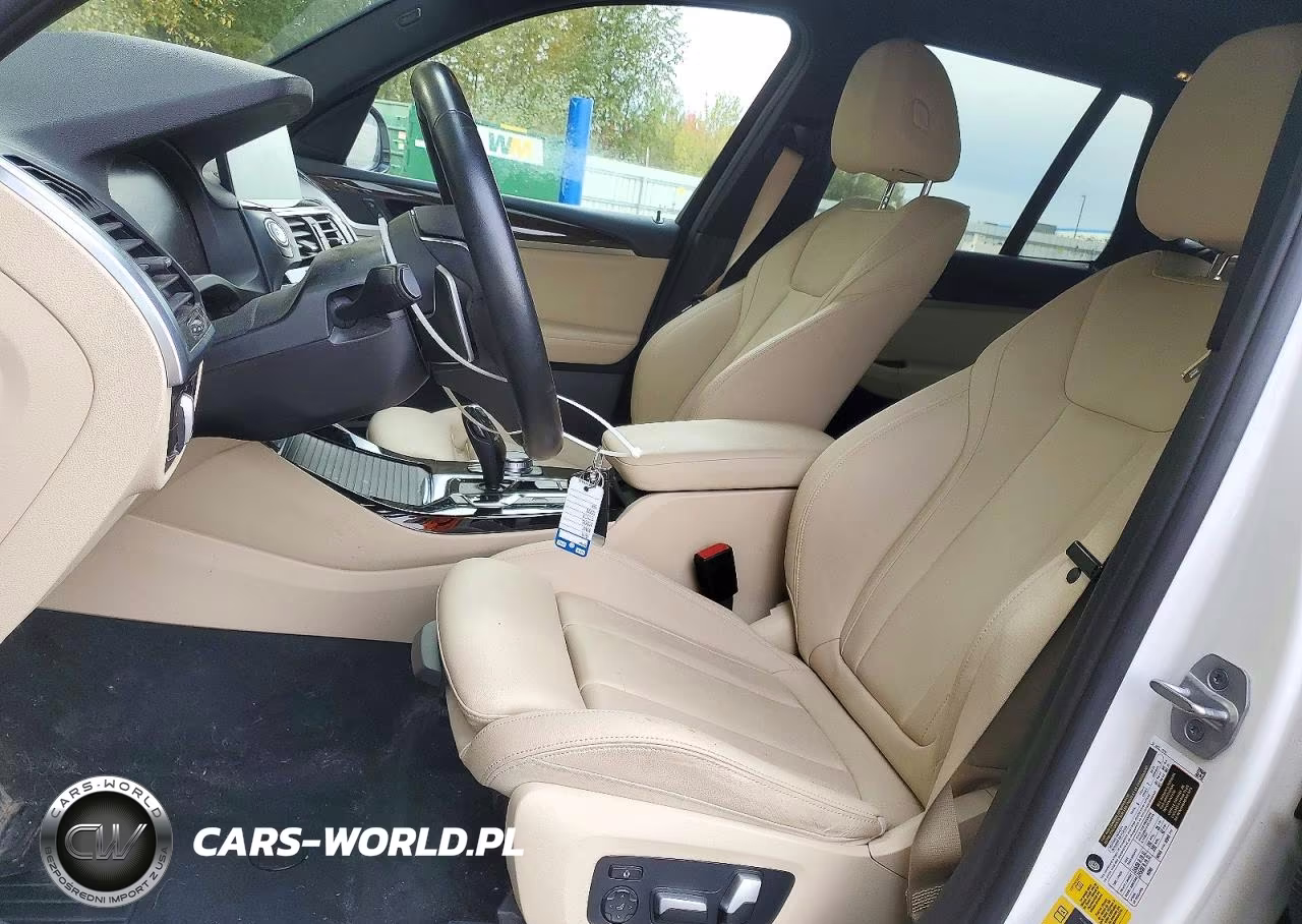 2021 BMW X3 xDrive30E VIN:5UXTS1C05M9F50595 - 7