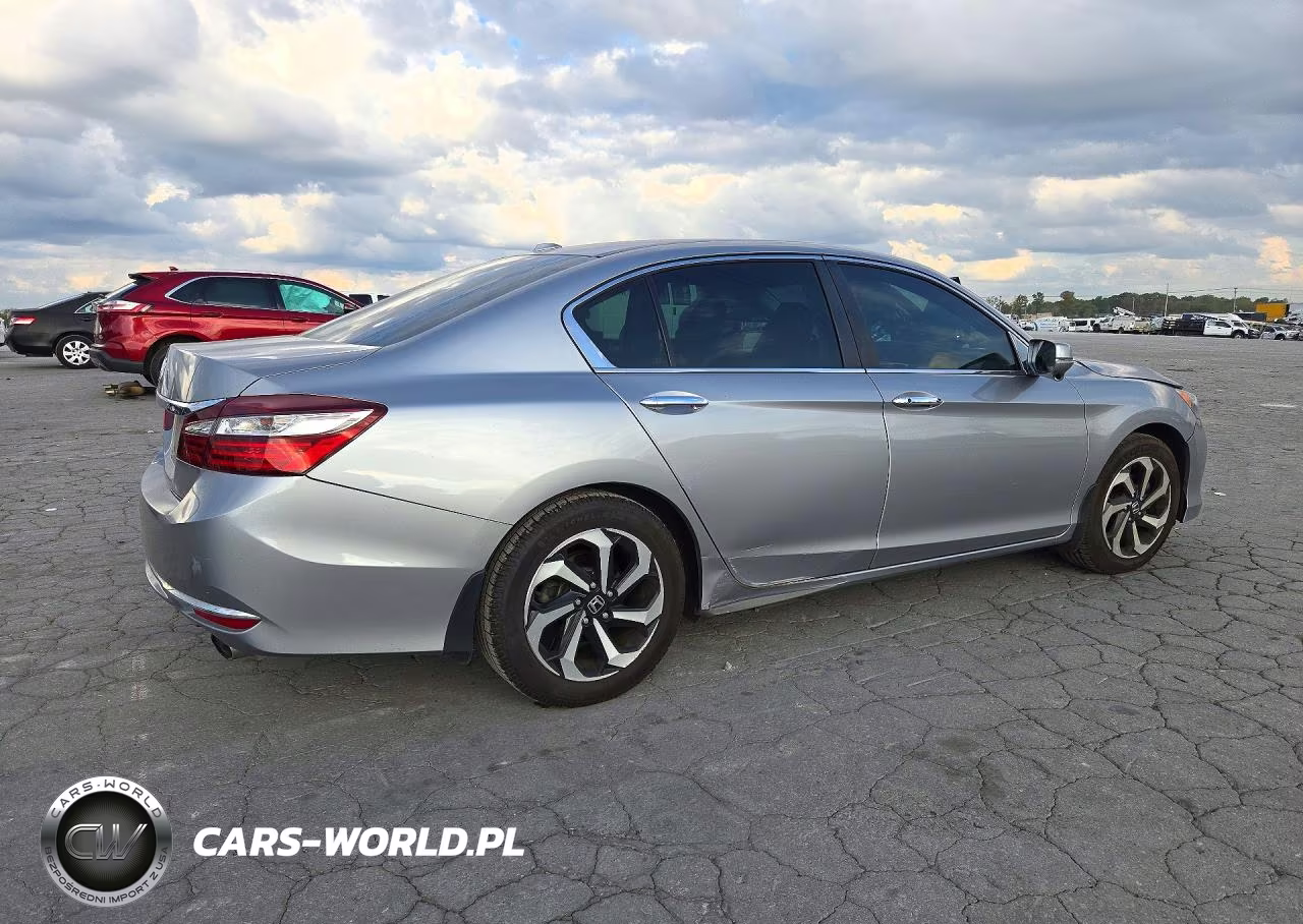 2017 Honda Accord Ex VIN:1HGCR2F71HA157319 - 3