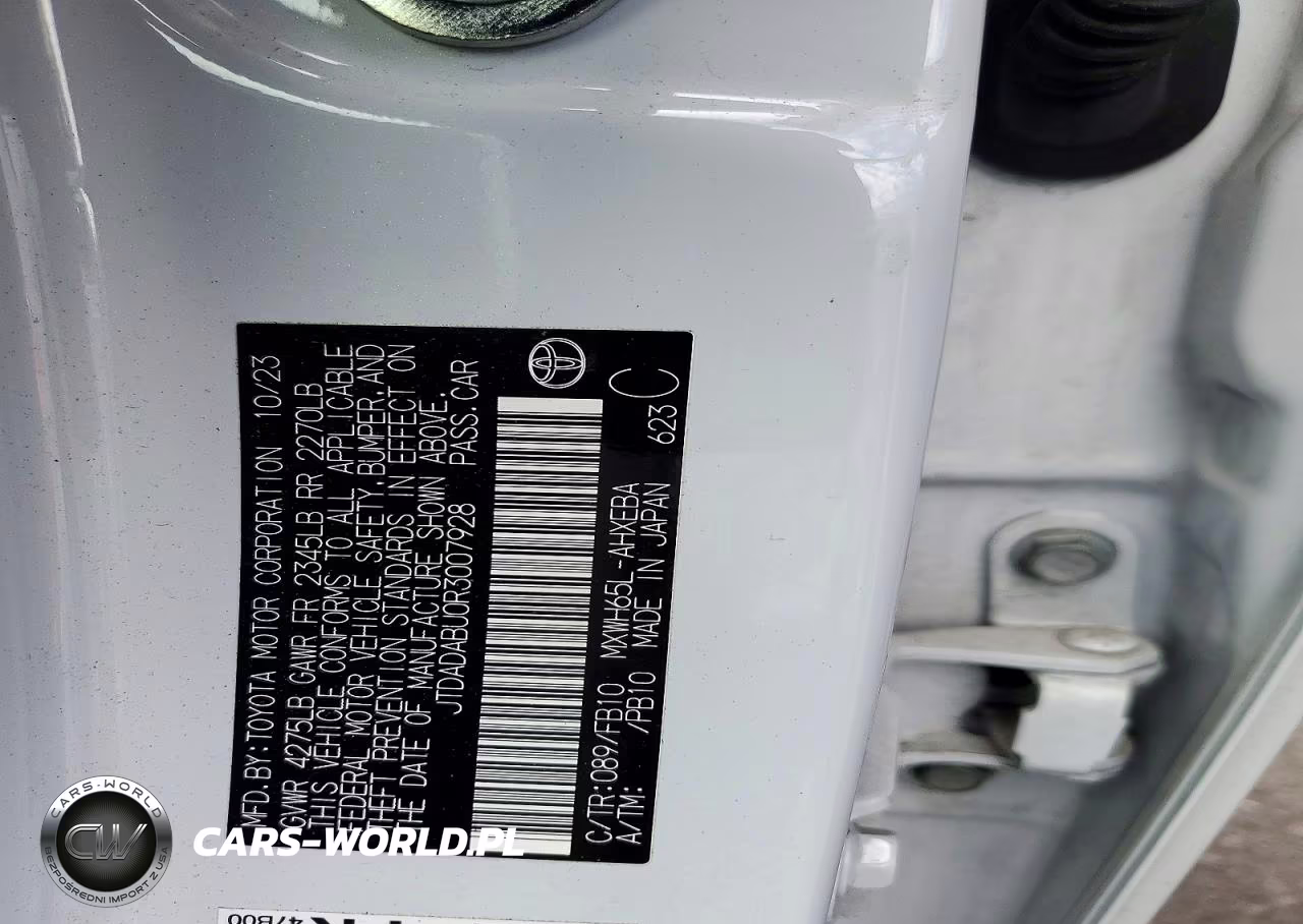 2024 Toyota Prius Le VIN:JTDADABU0R3007928 - 12