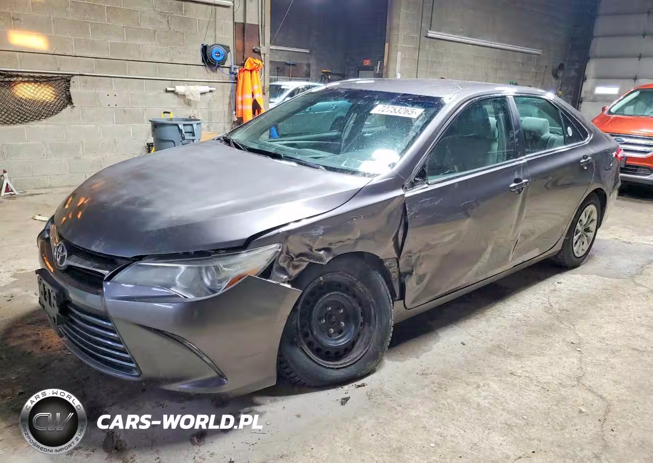 2016 Toyota Camry Le