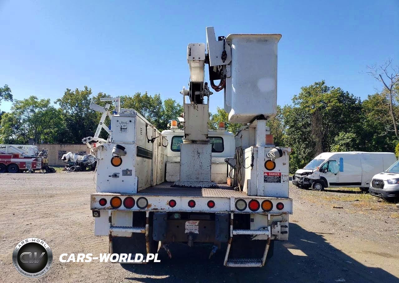2001 International 4700 Bucket Truck VIN:1HTSCAAN91H268826 - 6
