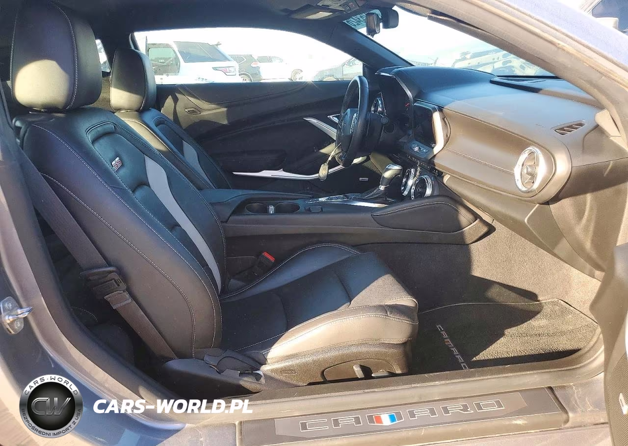 2019 Chevrolet Camaro Ss VIN:1G1FH1R72K0136859 - 10