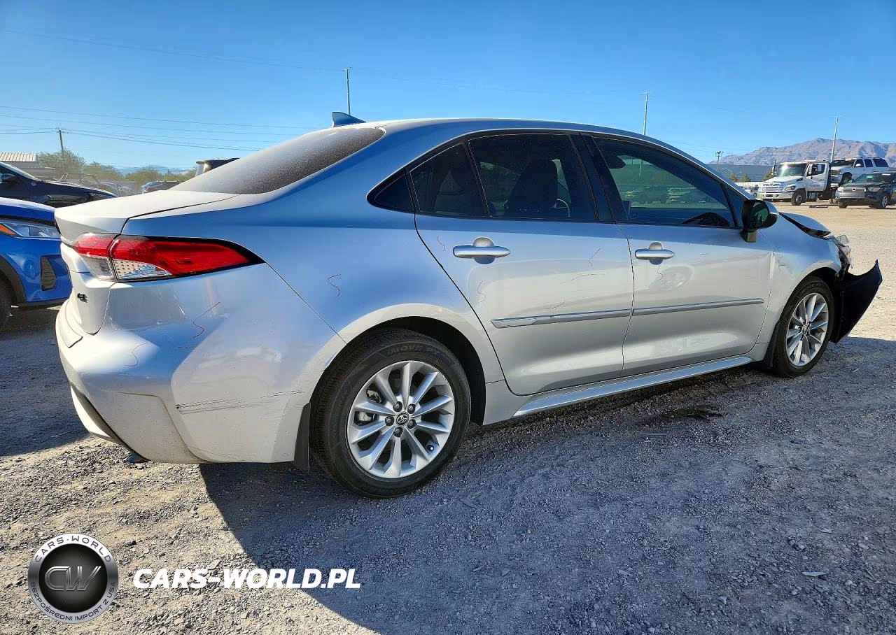 2020 Toyota Corolla Le VIN:JTDVPRAE0LJ083900 - 3