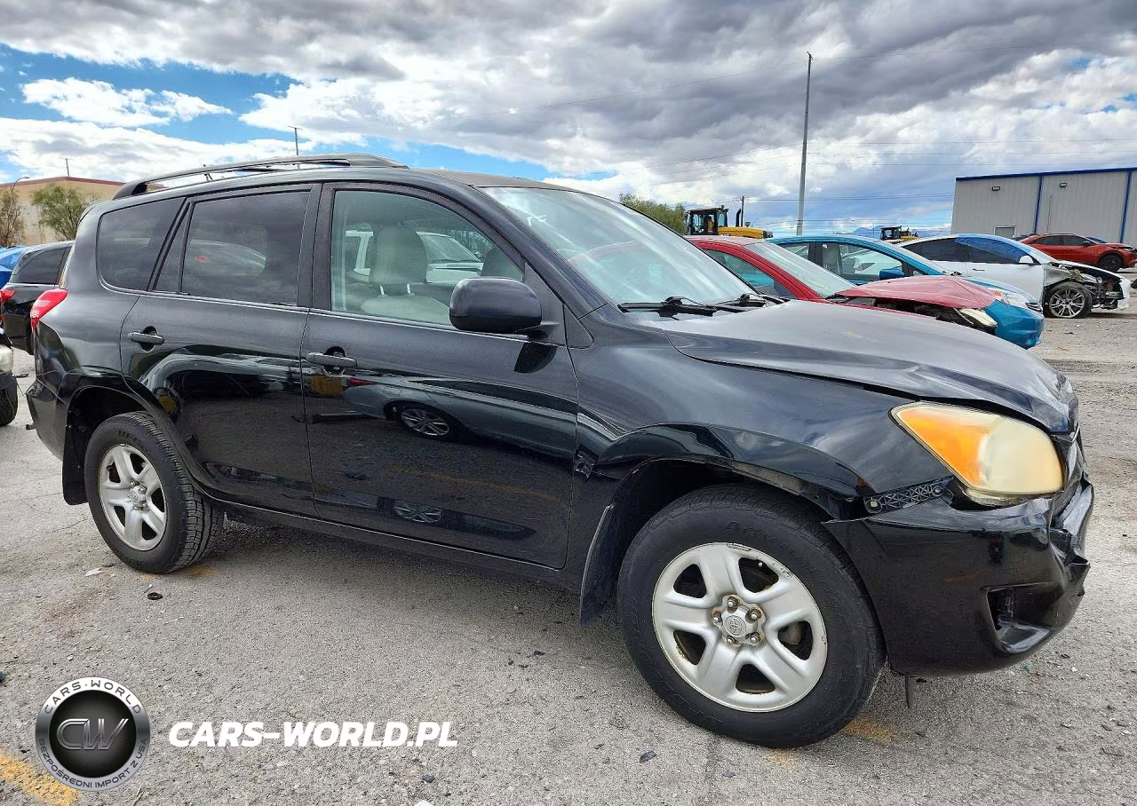 2010 Toyota Rav4 Base VIN:JTMBF4DV5AD033932 - 4