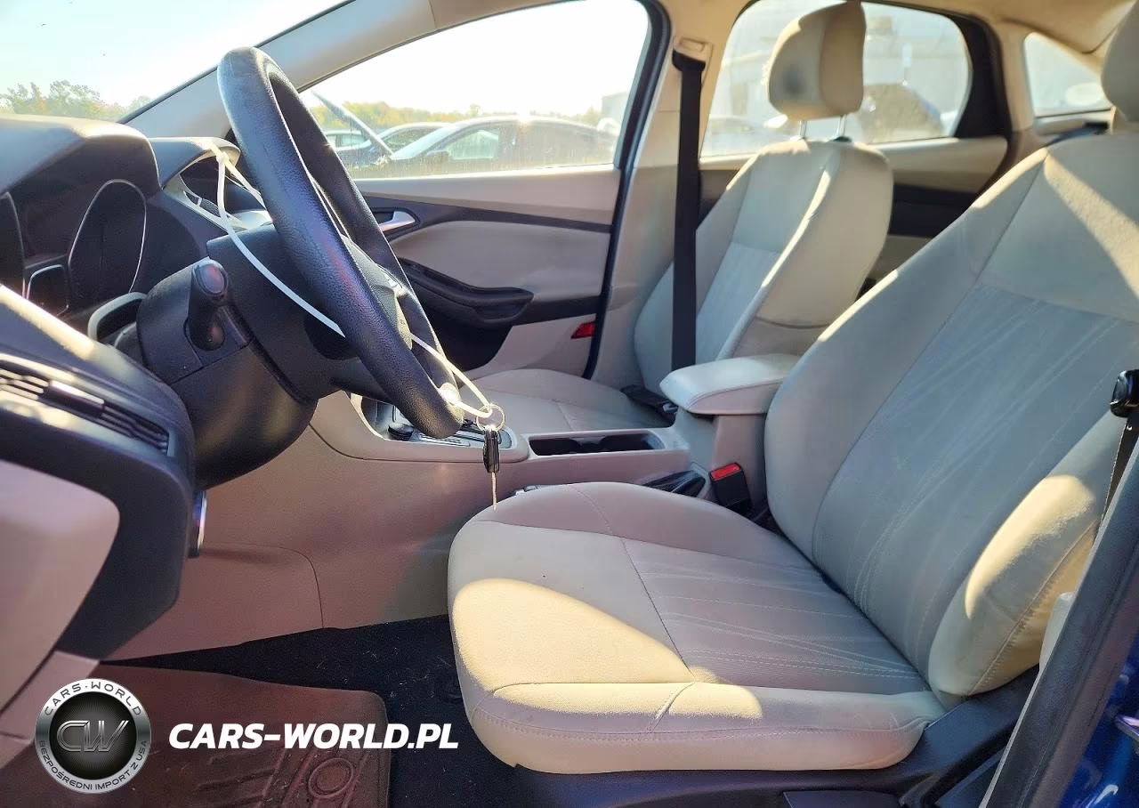 2018 Ford Focus Se VIN:1FADP3F27JL202122 - 7