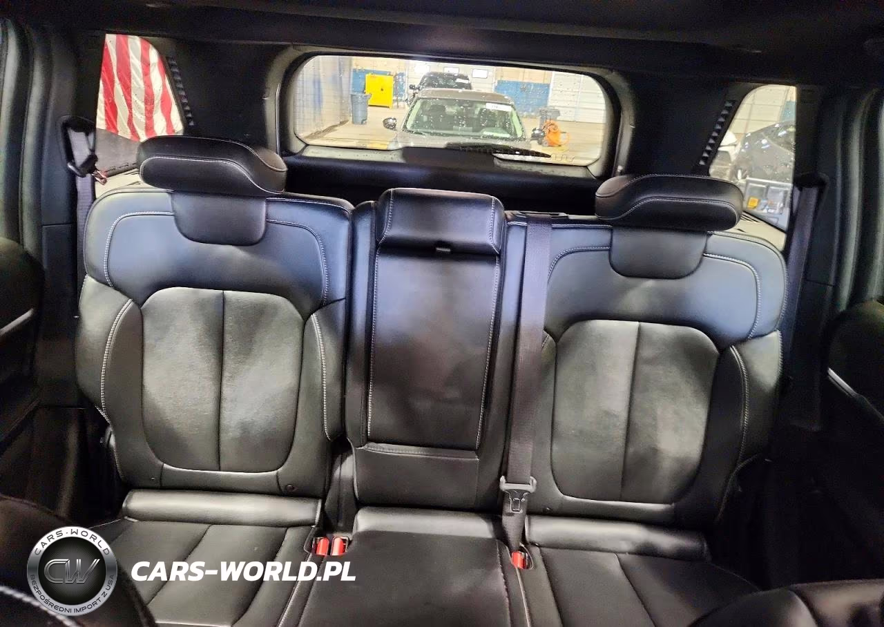 2024 Jeep Grand Cherokee Limited 4Xe VIN:1C4RJYB6XRC145949 - 10