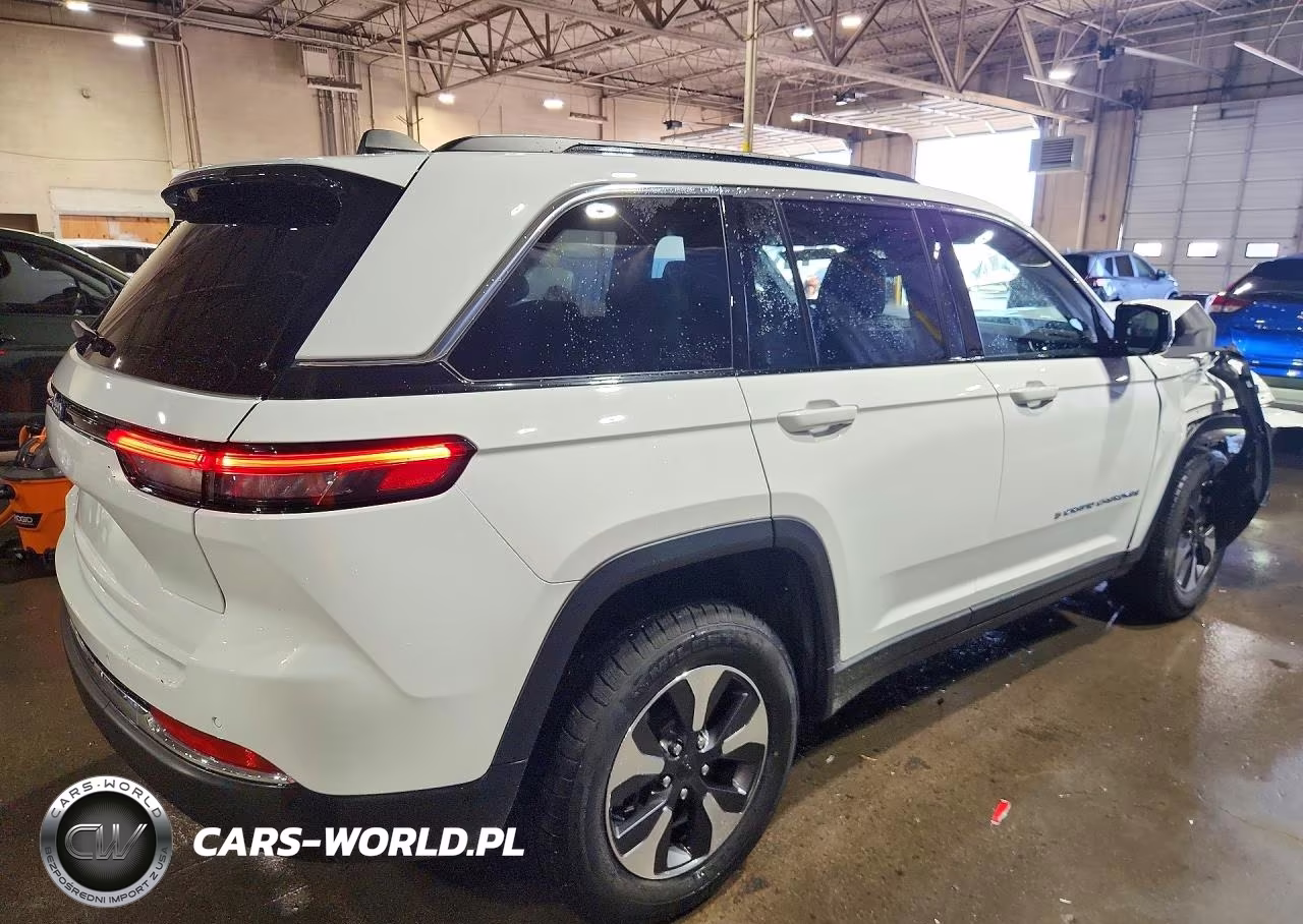 2024 Jeep Grand Cherokee Limited 4Xe VIN:1C4RJYB6XRC145949 - 3