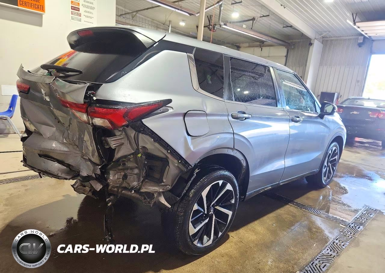2024 Mitsubishi Outlander Se VIN:JA4J3VA87RZ032010 - 3
