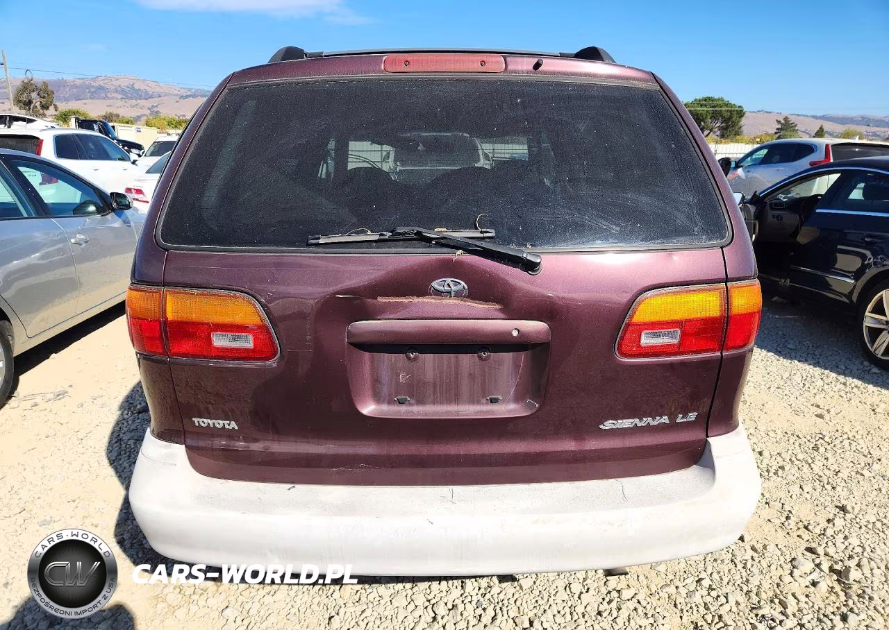 1999 Toyota Sienna Le VIN:4T3ZF13C9XU111993 - 6