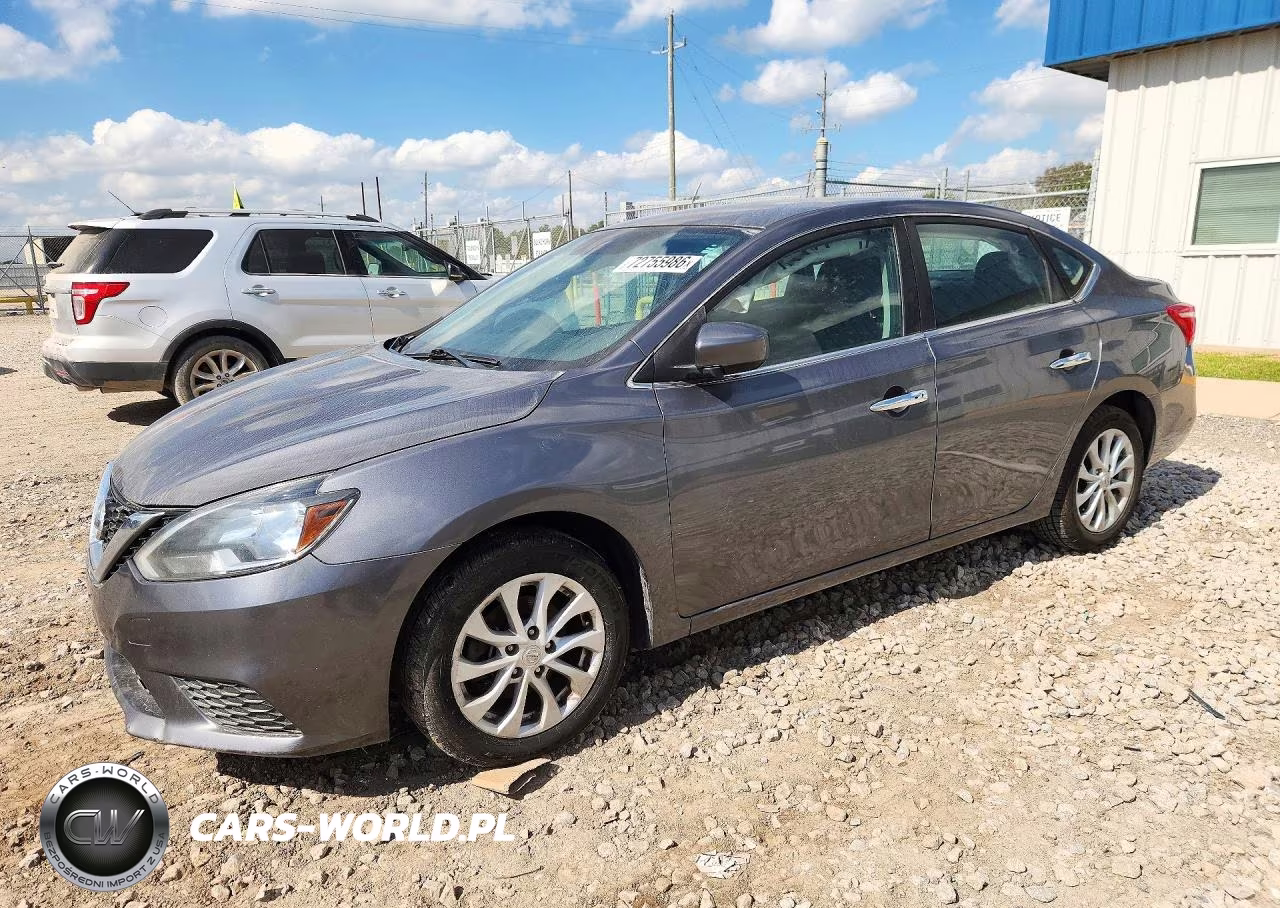 2019 Nissan Sentra – zdjęcie 1 z 12