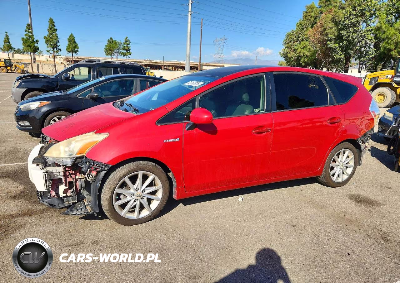 2013 Toyota Prius V Five