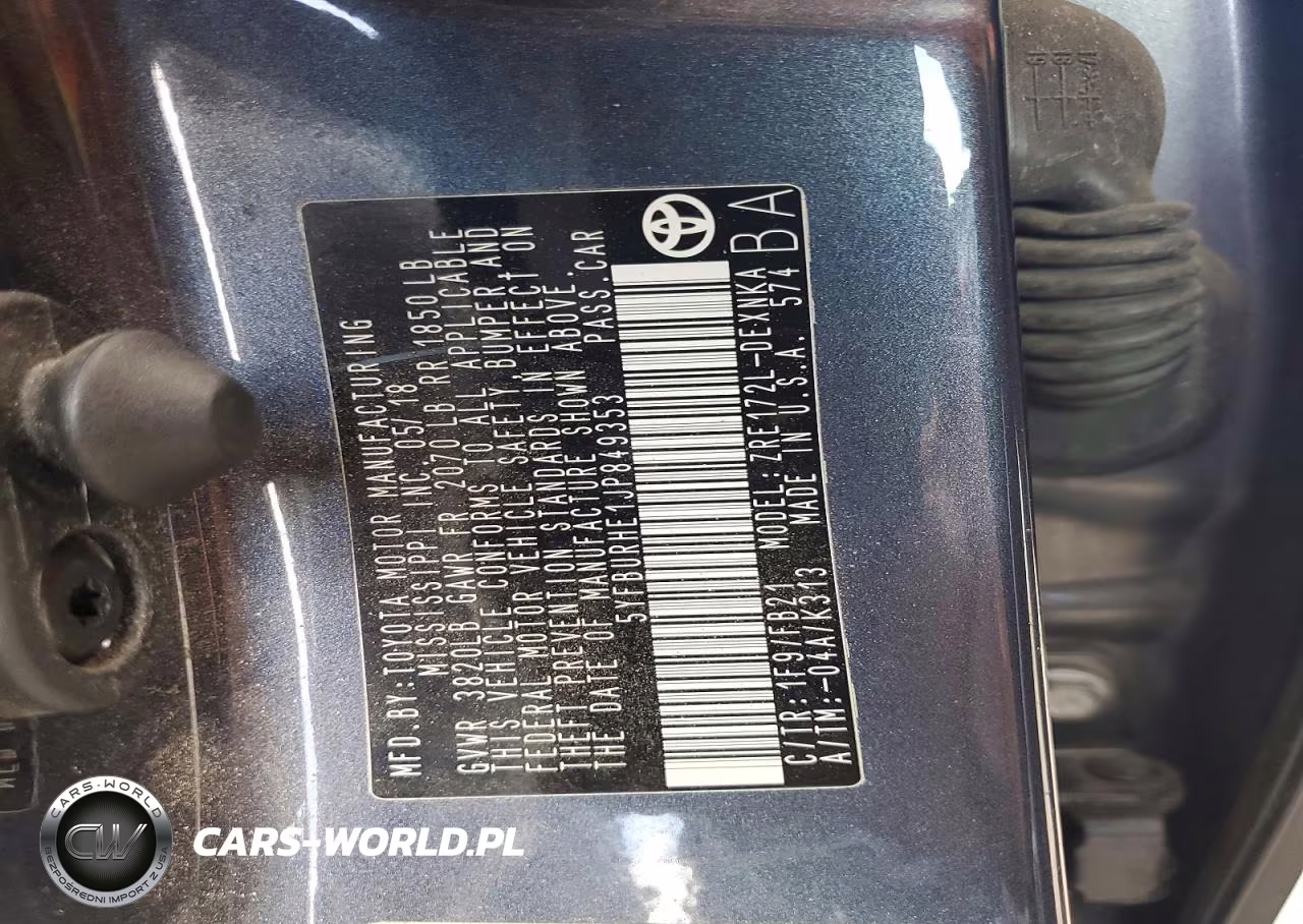 2018 Toyota Corolla Le VIN:5YFBURHE1JP849353 - 13