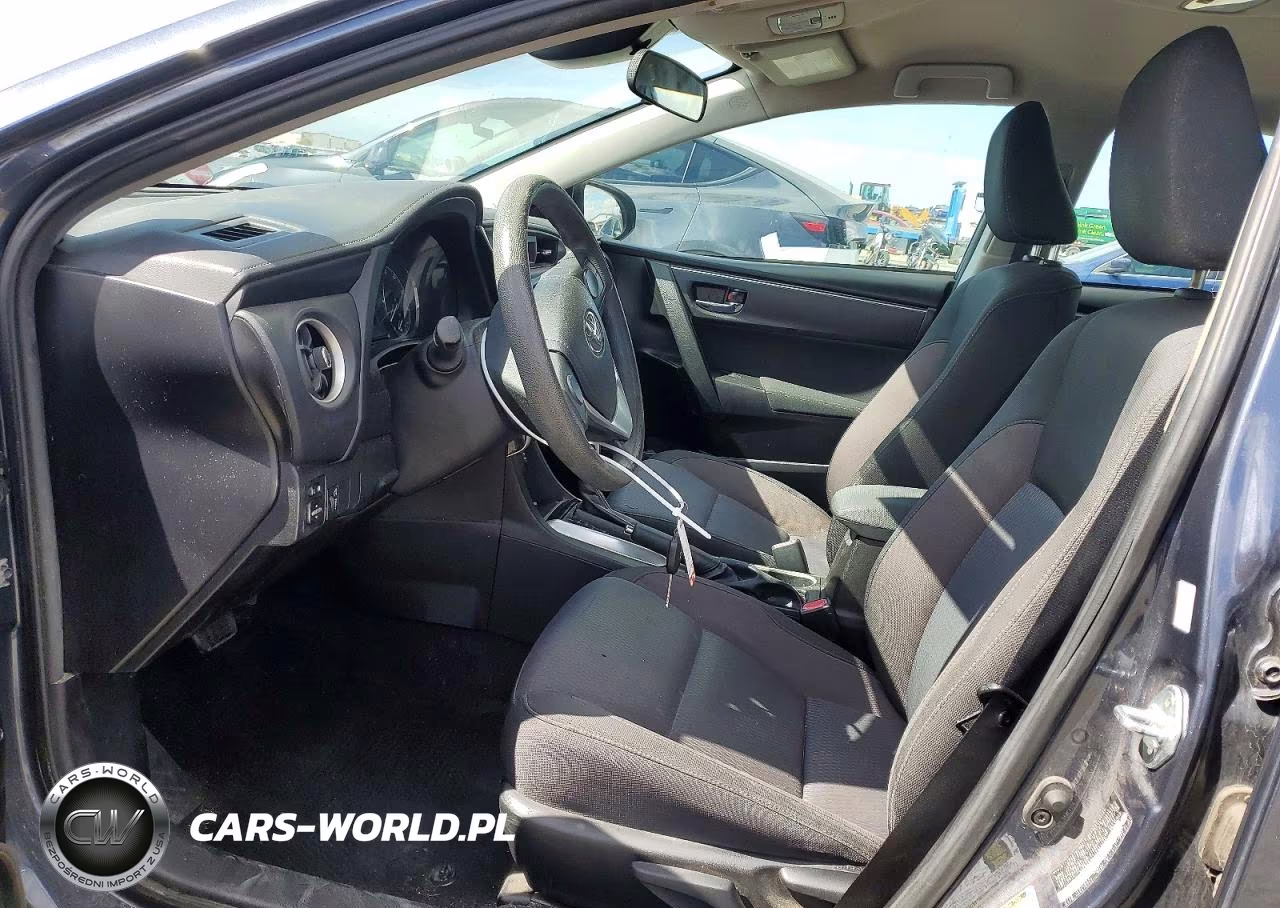 2018 Toyota Corolla Le VIN:5YFBURHE1JP849353 - 7