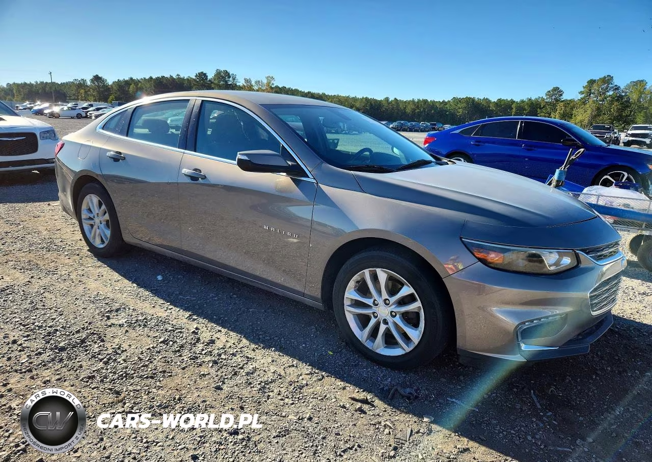 2017 Chevrolet Malibu Lt VIN:1G1ZE5ST1HF195265 - 4