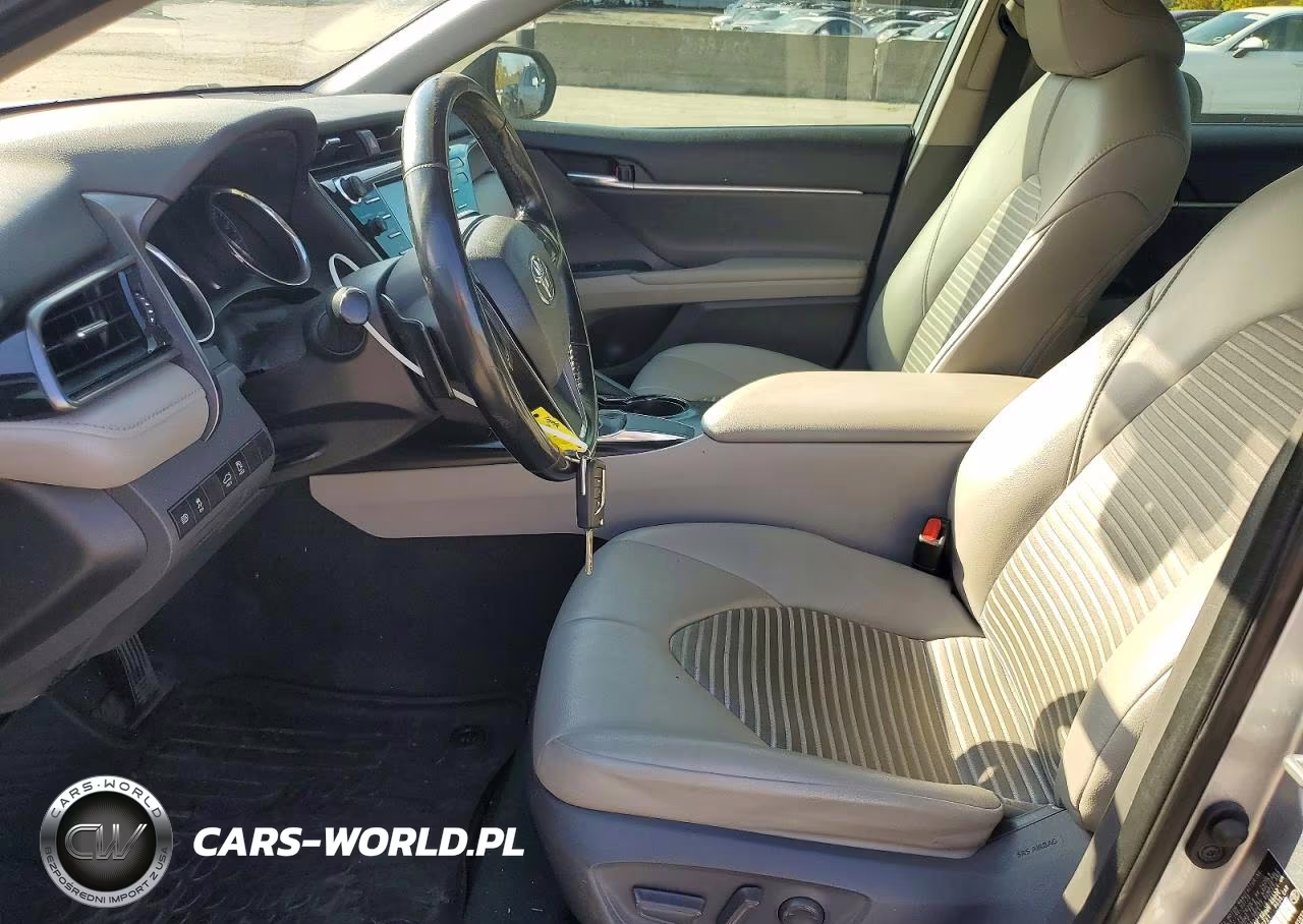 2020 Toyota Camry Se VIN:4T1G11AK5LU935721 - 7