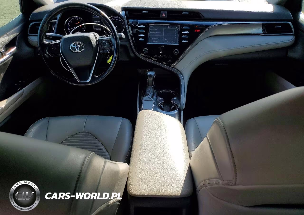 2020 Toyota Camry Se VIN:4T1G11AK5LU935721 - 8