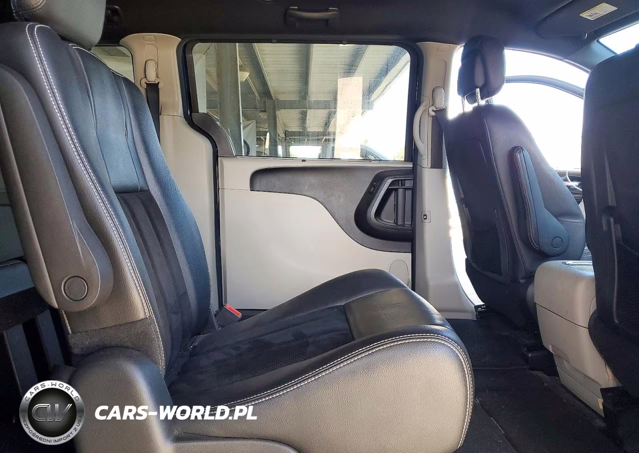 2017 Dodge Grand Caravan Sxt VIN:2C4RDGCG5HR666883 - 11
