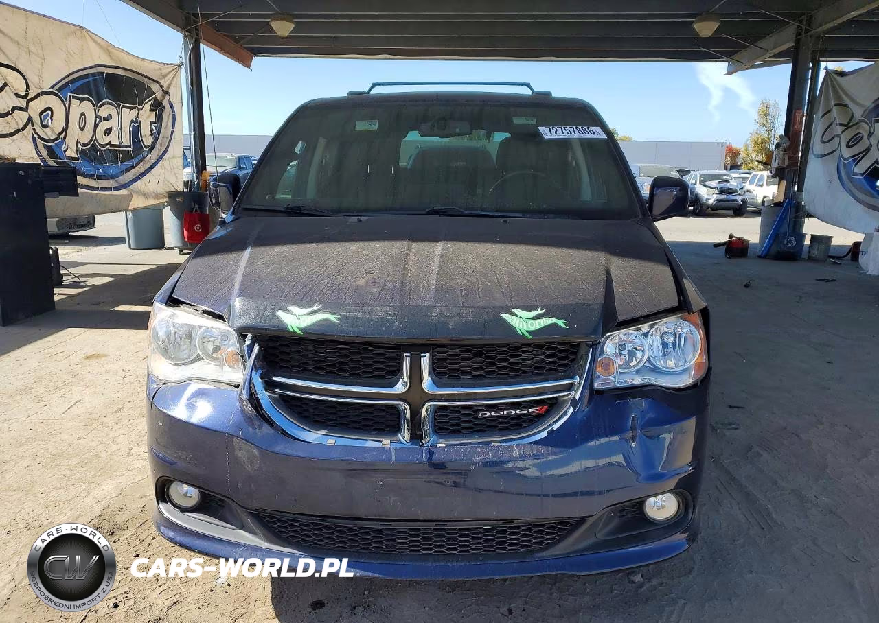 2017 Dodge Grand Caravan Sxt VIN:2C4RDGCG5HR666883 - 5