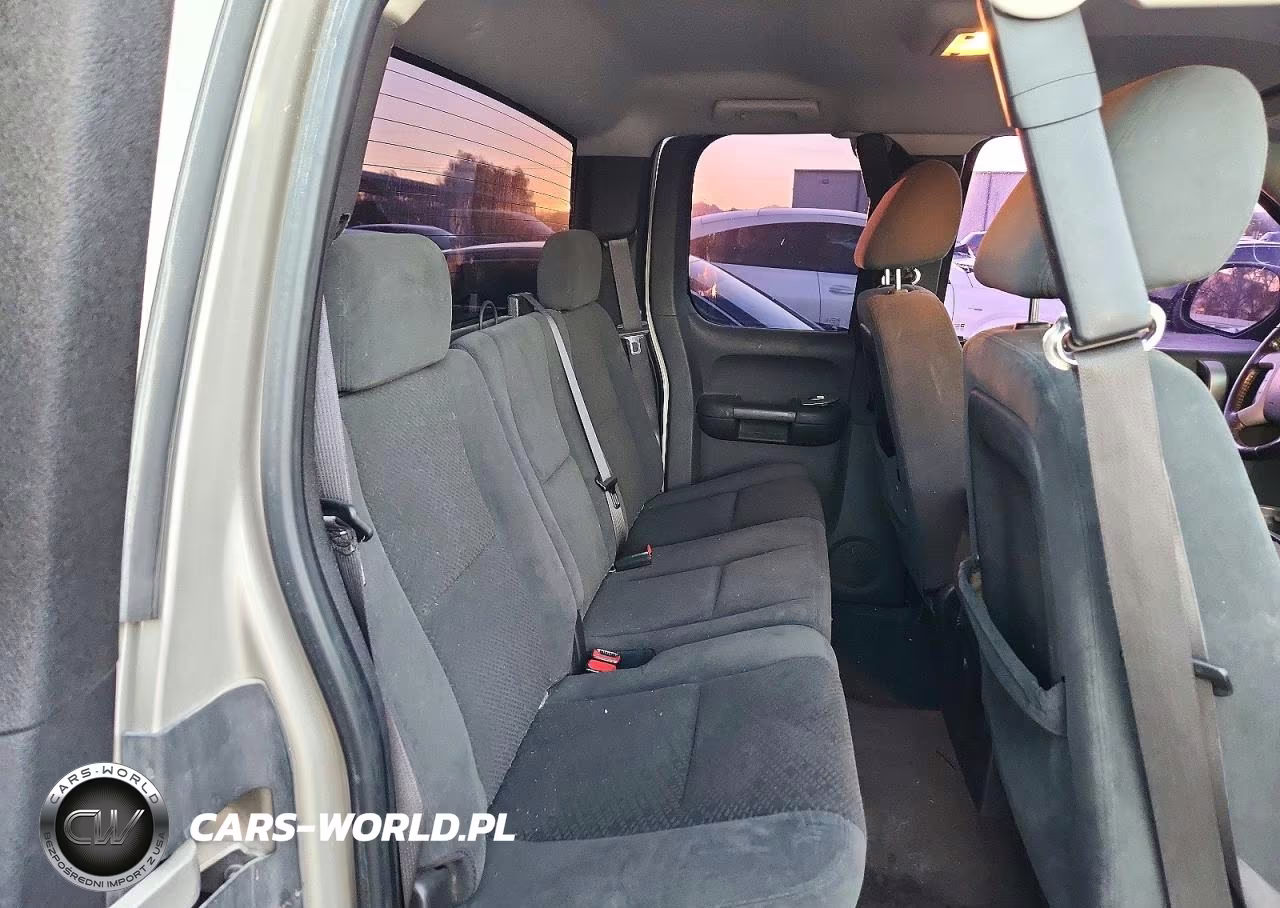 2008 Chevrolet Silverado K1500 VIN:1GCEK19J48Z269658 - 10