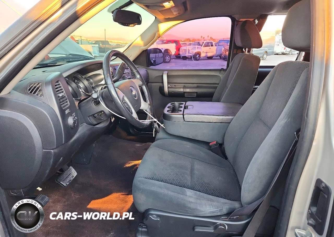 2008 Chevrolet Silverado K1500 VIN:1GCEK19J48Z269658 - 7