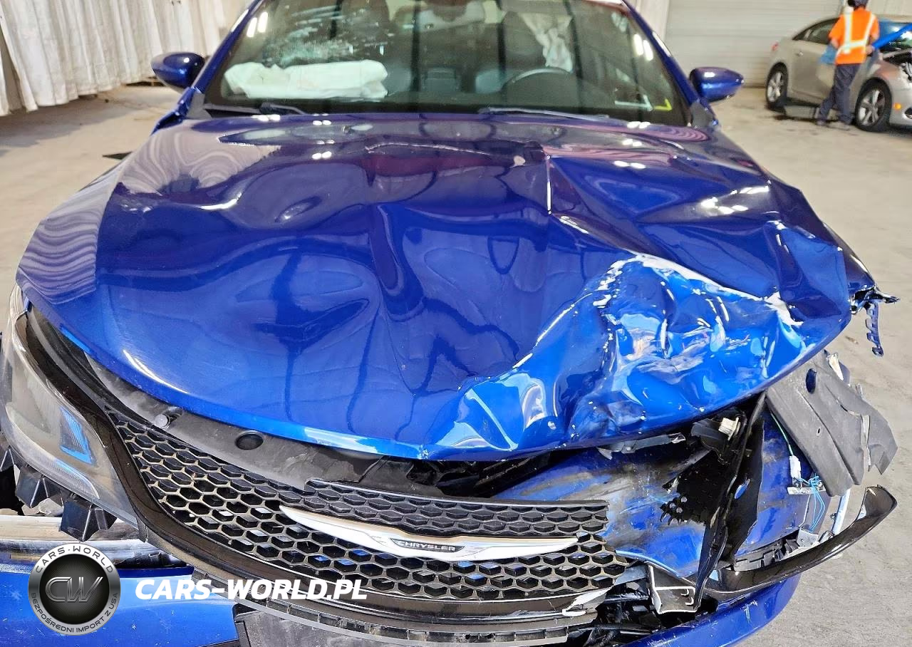 2015 Chrysler 200 S VIN:1C3CCCBB4FN561645 - 11