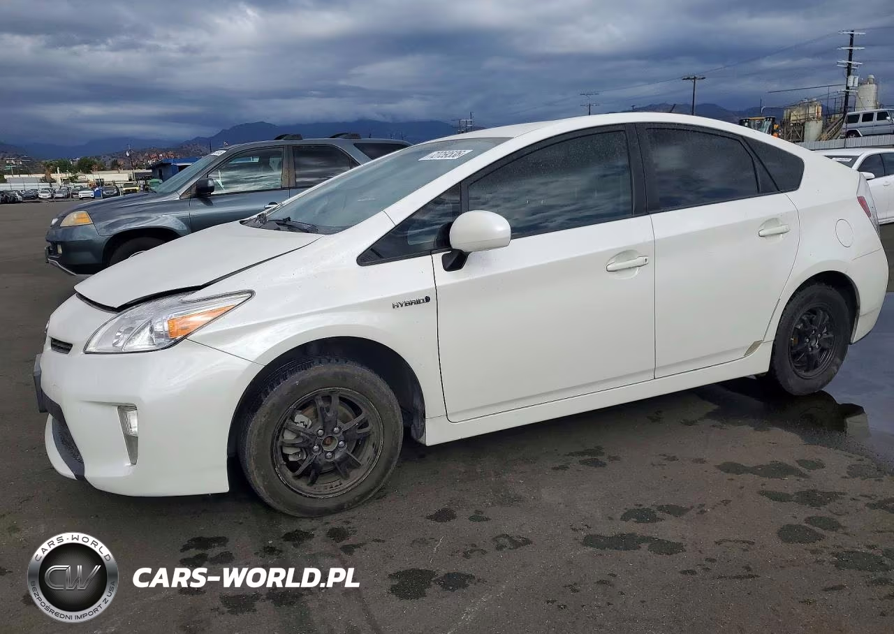 2012 Toyota Prius Two