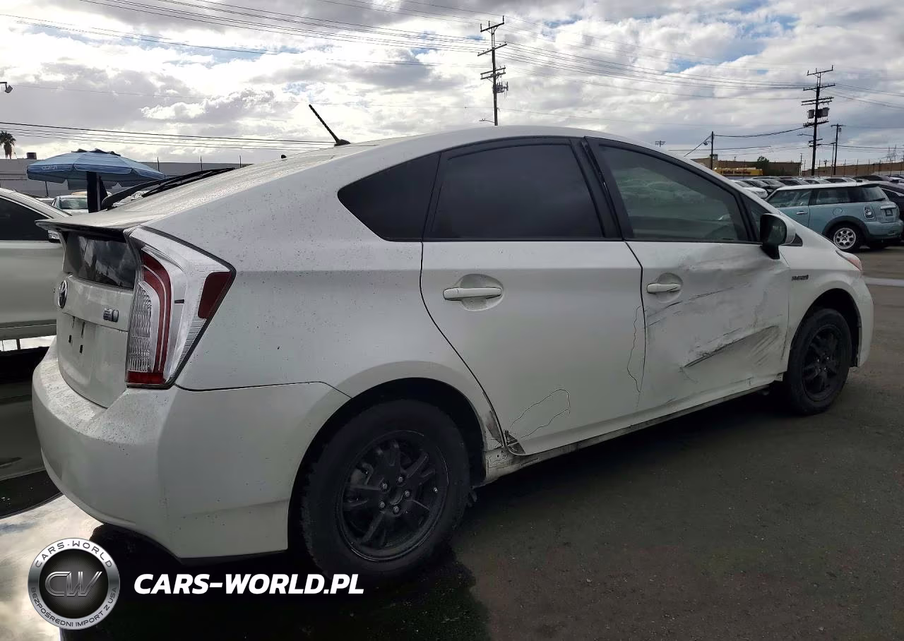 2012 Toyota Prius Two VIN:JTDKN3DU3C5510116 - 3