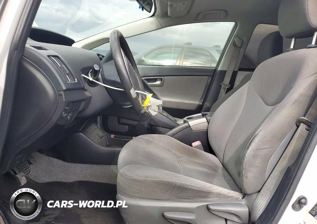 2012 Toyota Prius Two VIN:JTDKN3DU3C5510116 - 7