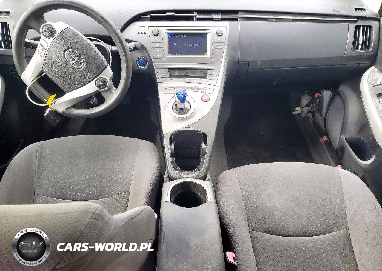 2012 Toyota Prius Two VIN:JTDKN3DU3C5510116 - 8