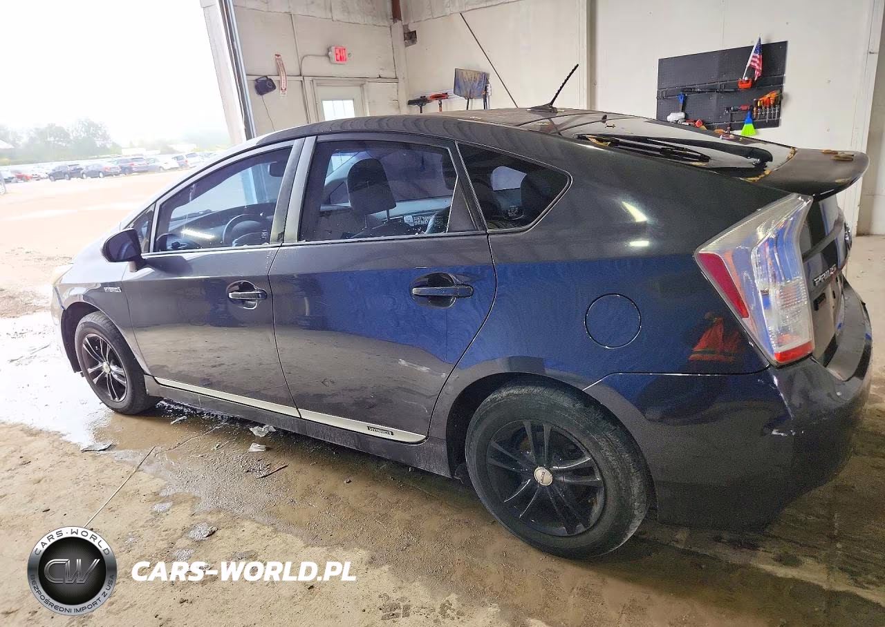 2011 Toyota Prius Five VIN:JTDKN3DU0B0302738 - 2