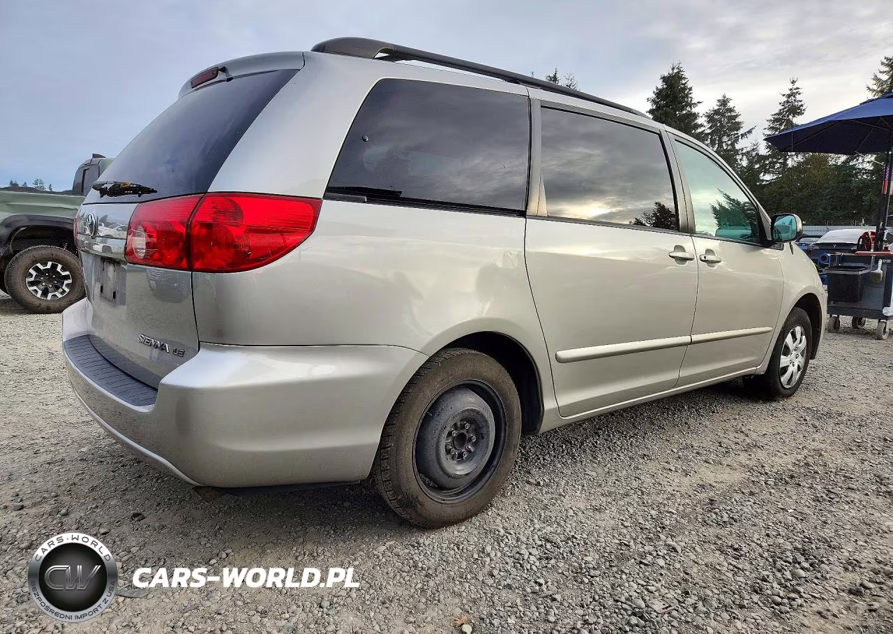2007 Toyota Sienna Le 8-Passenger VIN:5TDZK23C27S012323 - 3