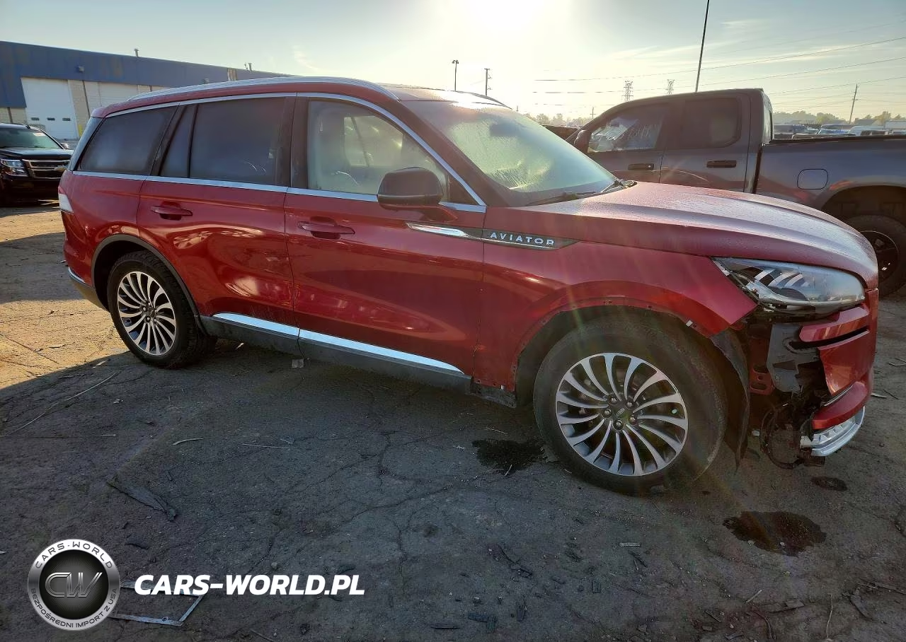 2020 Lincoln Aviator Reserve VIN:5LM5J7XC8LGL06864 - 4