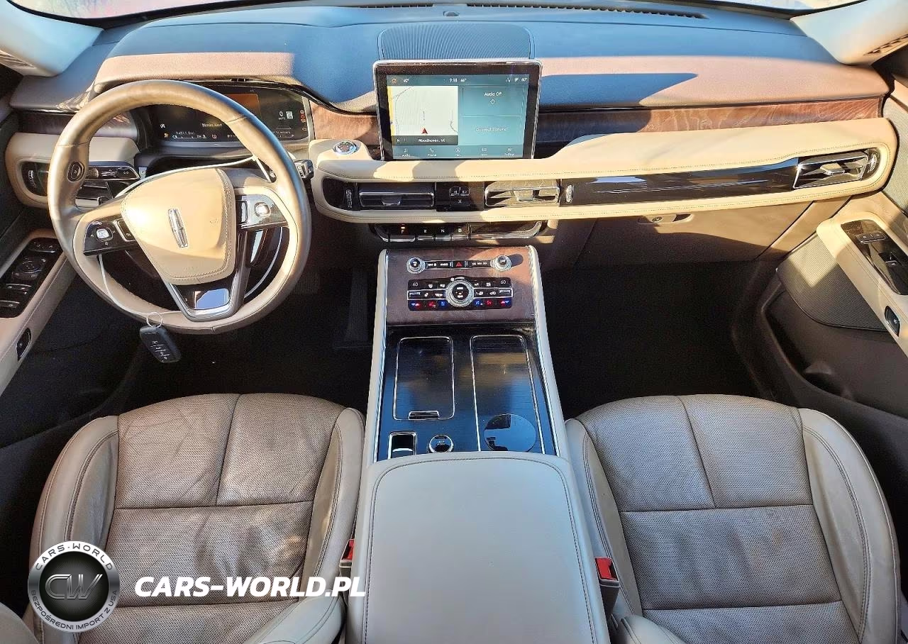 2020 Lincoln Aviator Reserve VIN:5LM5J7XC8LGL06864 - 8