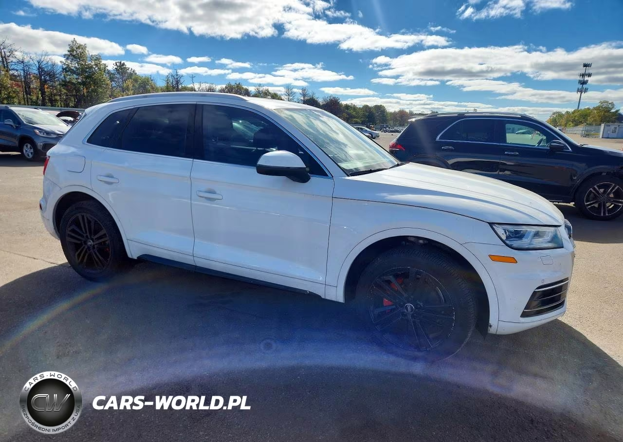 2018 Audi Q5 Premium Plus VIN:WA1BNAFY2J2003236 - 4