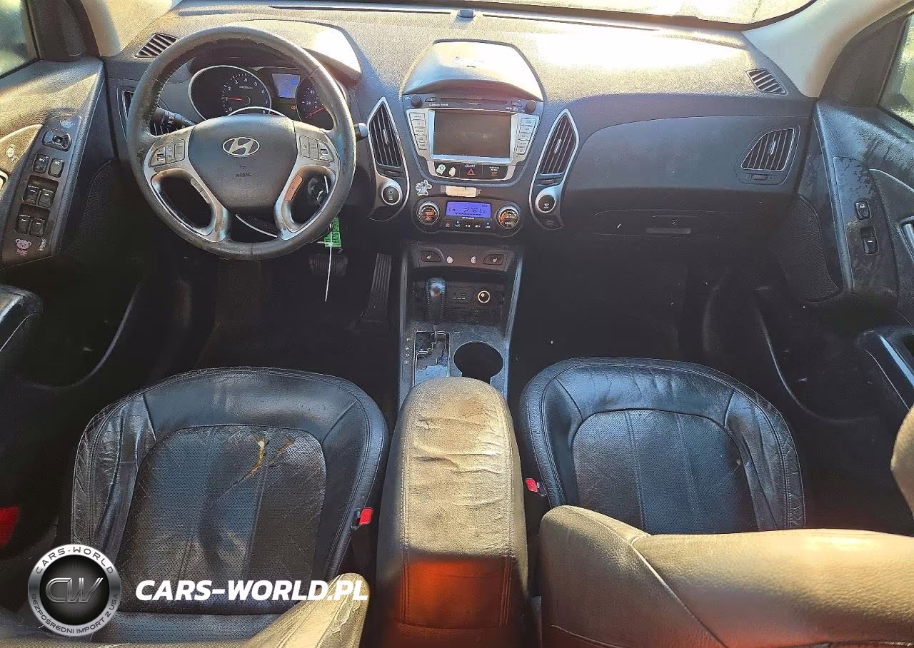 2011 Hyundai Tucson Limited VIN:KM8JUCAC2BU227362 - 8