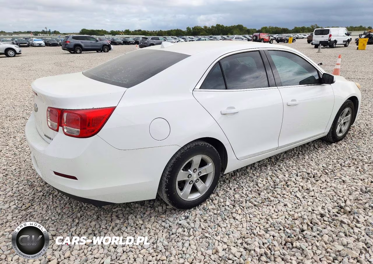 2013 Chevrolet Malibu 1Lt VIN:1G11C5SA3DF177703 - 3