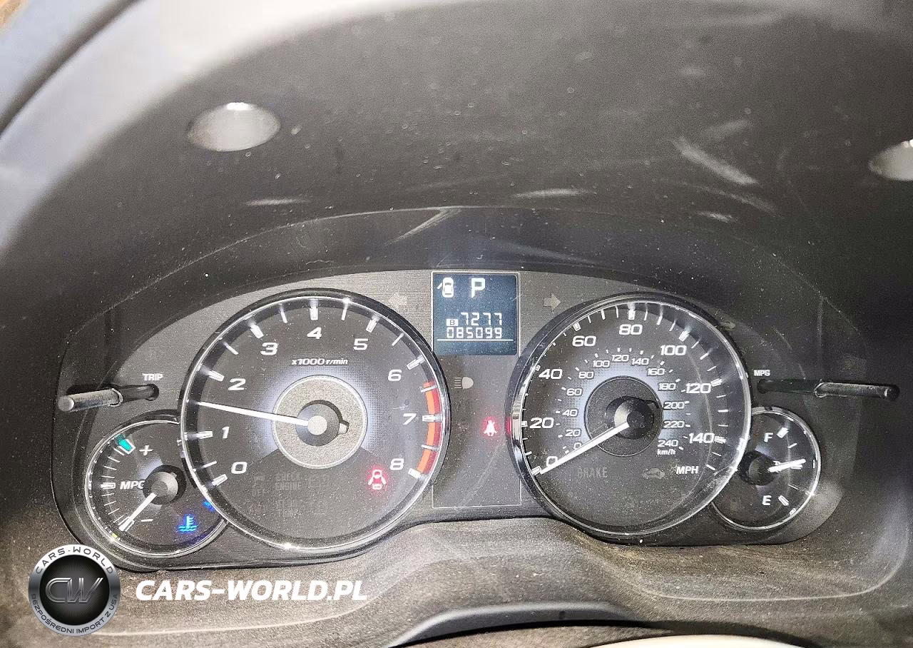 2011 Subaru Outback 2.5I Limited VIN:4S4BRCKC1B3393737 - 9