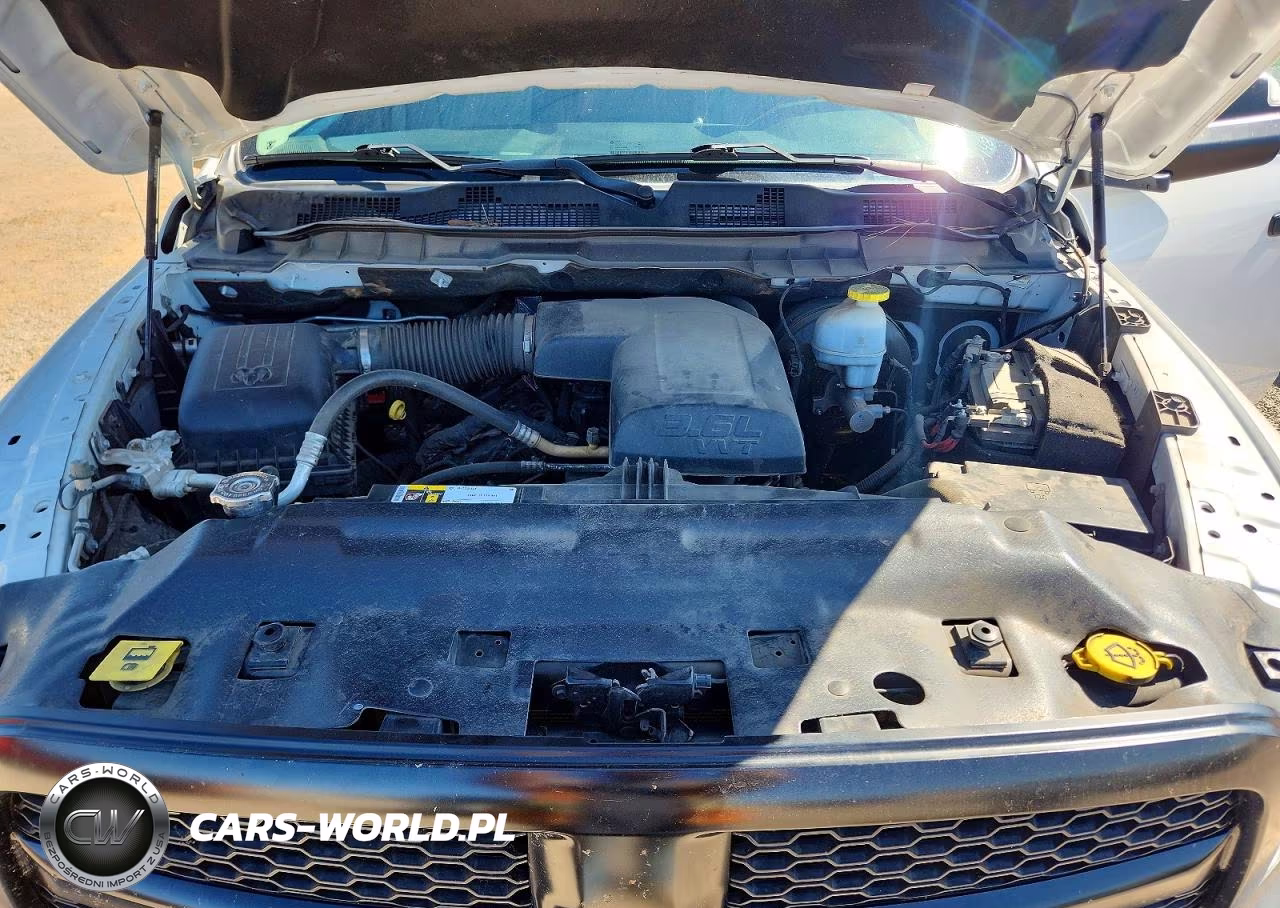 2022 Ram 1500 Classic Tradesman VIN:1C6RR6FG6NS231816 - 11