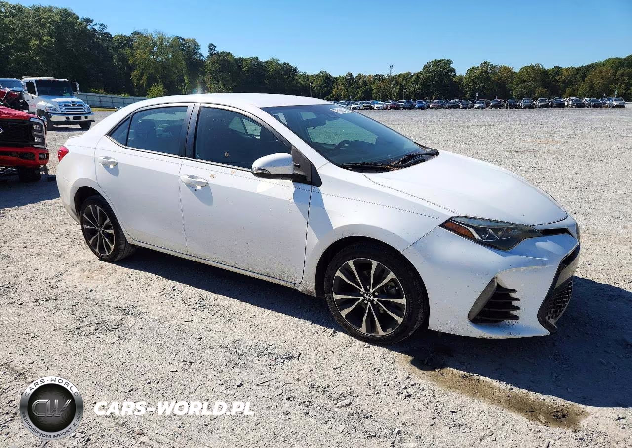 2017 Toyota Corolla Se VIN:2T1BURHE9HC878416 - 4