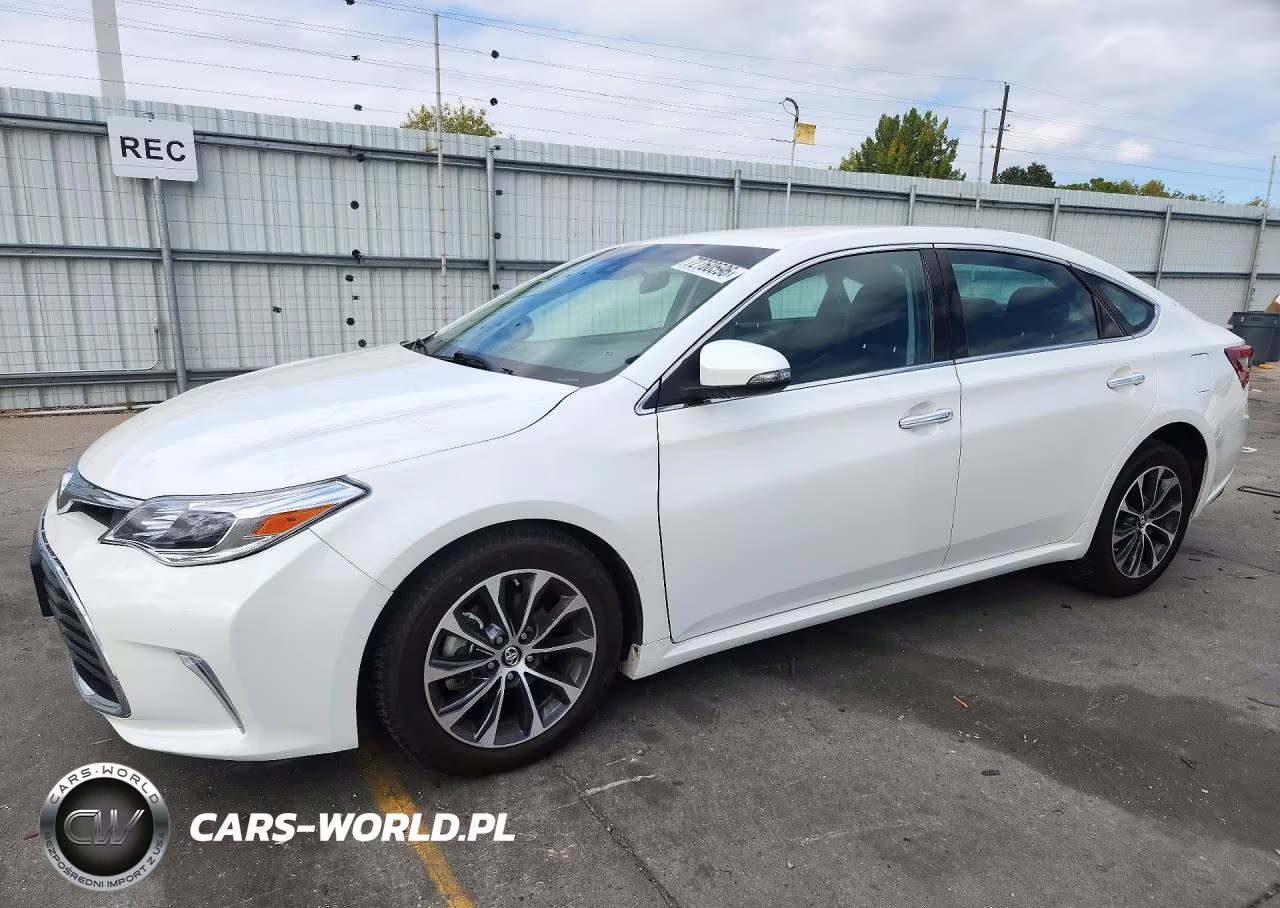 2018 Toyota Avalon Xle