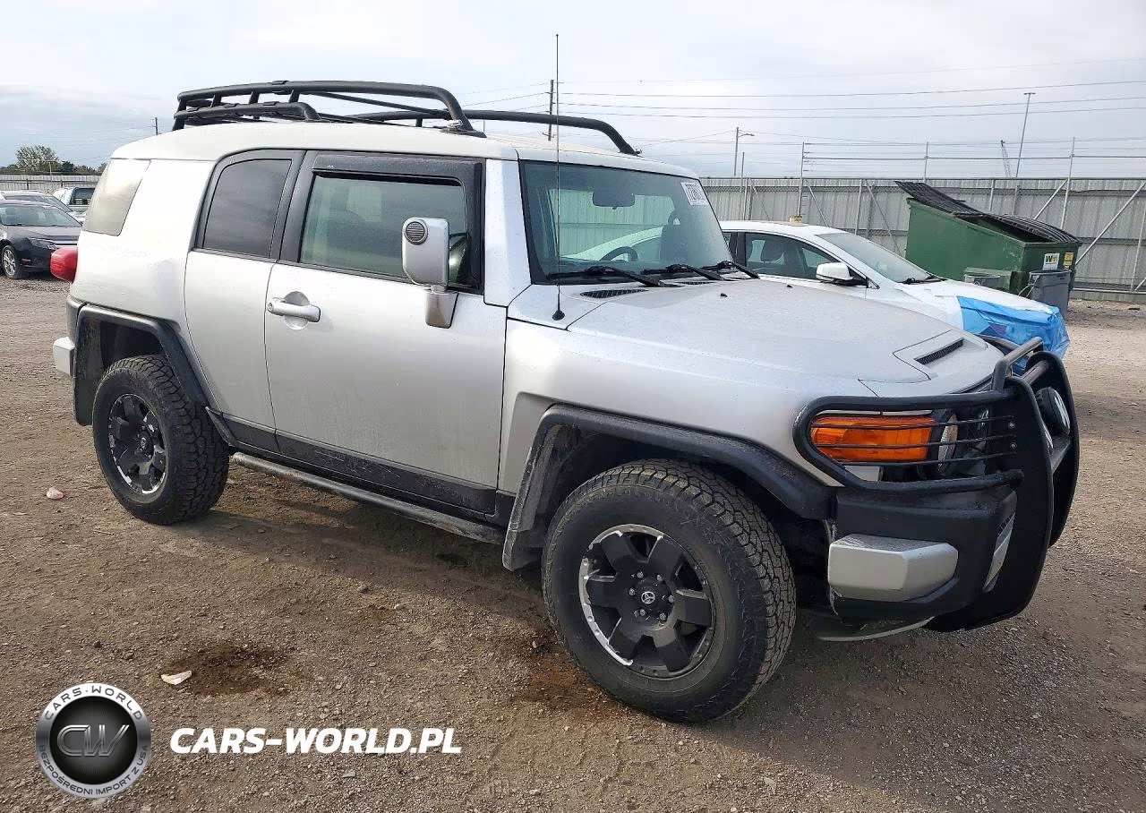2007 Toyota Fj Cruiser Base VIN:JTEBU11F270075701 - 4