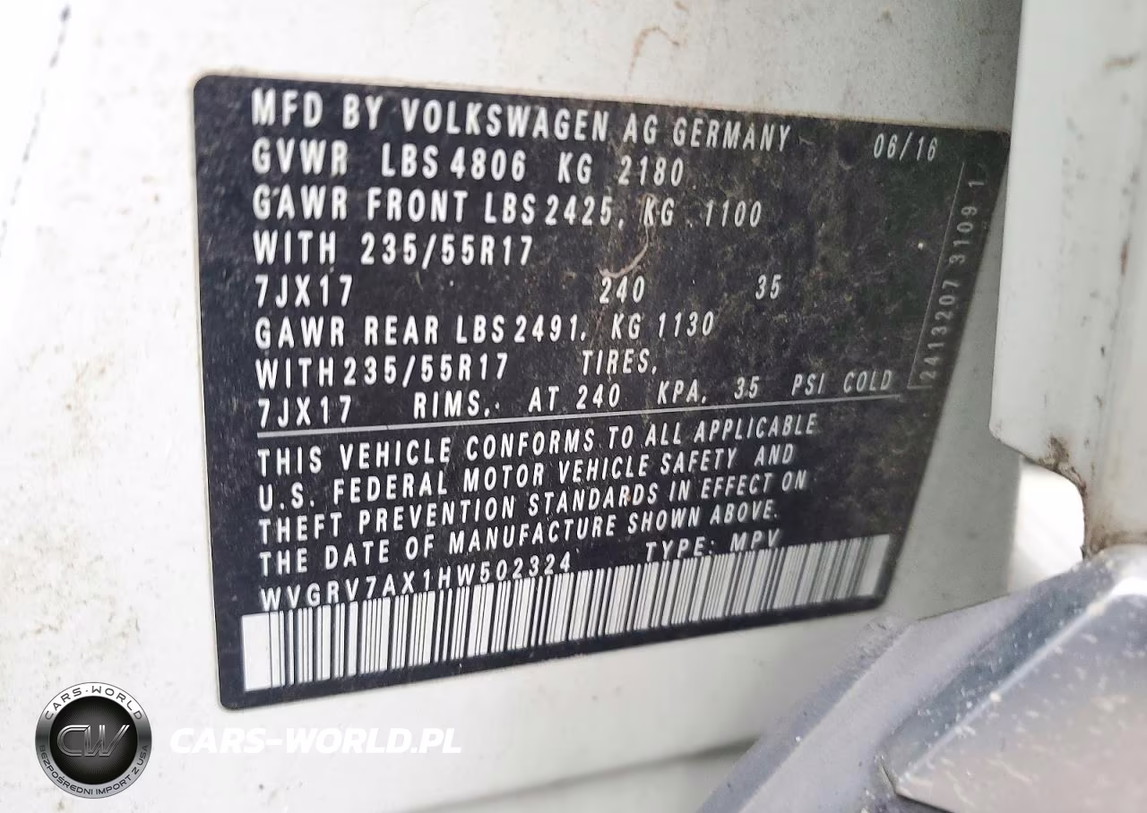2017 Volkswagen Tiguan Wolfsburg VIN:WVGRV7AX1HW502324 - 13