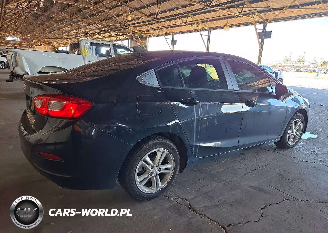 2018 Chevrolet Cruze Ls VIN:1G1BC5SM2J7178944 - 3