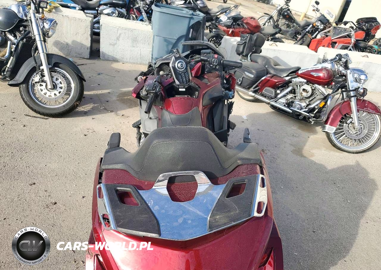 2018 Honda Gl1800 VIN:JH2SC7909JK001432 - 6