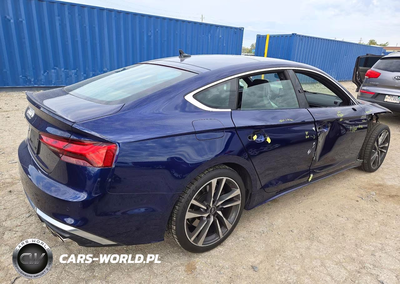 2023 Audi S5 Premium Plus VIN:WAUC4CF5XPA018786 - 3