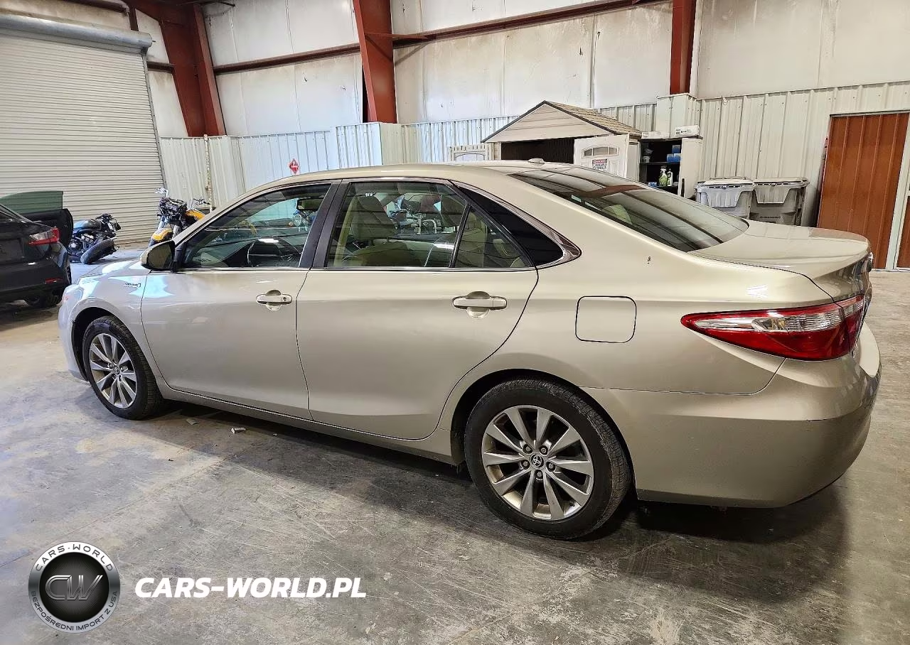 2015 Toyota Camry Hybrid Xle VIN:4T1BD1FK8FU163858 - 2