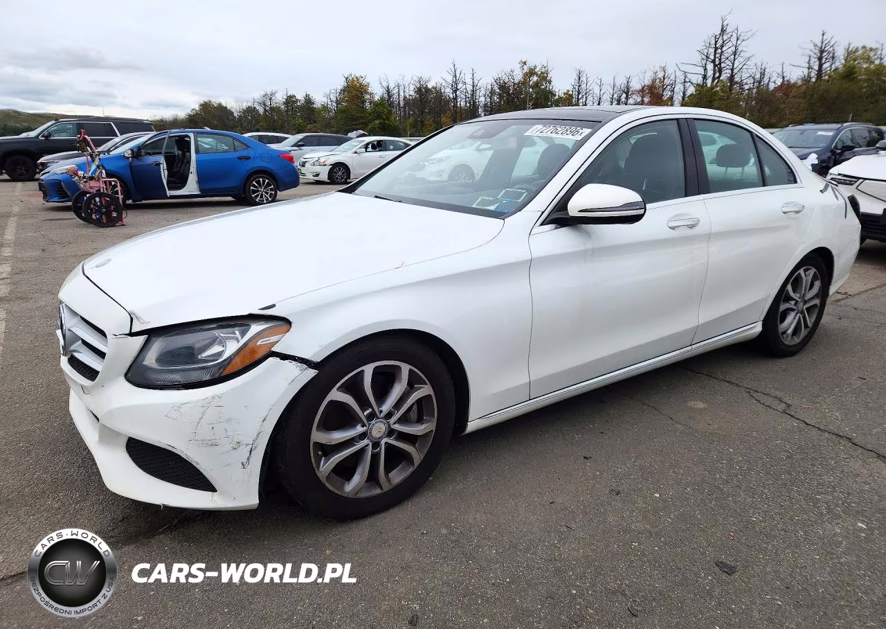 2016 Mercedes-Benz C 300 4Matic – zdjęcie 1 z 12