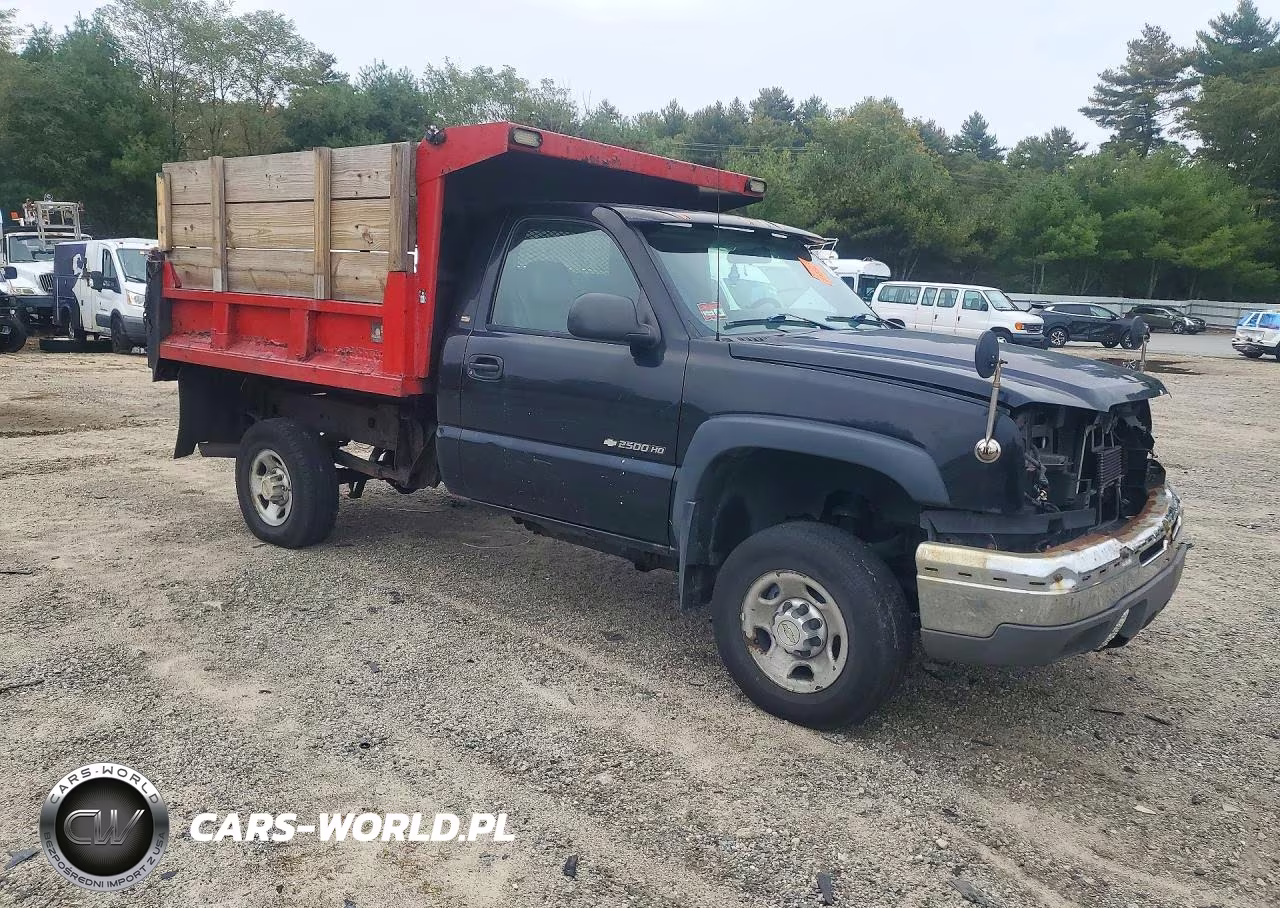 2004 Chevrolet Silverado K2500 Heavy Duty Dump Truck VIN:1GCHK24U84E368358 - 4